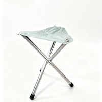 Tabouret pliant léger et portable en alliage d'aluminium pour le camping avec sangle de transport