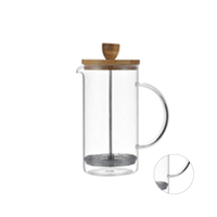 Accessoires de décoration de table enveloppés de couleur naturelle porte-gobelet à eau en verre ensemble de carafe en osier