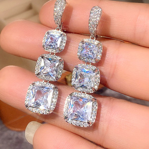 Boucles d'oreilles en or blanc Kens avec diamants taille princesse, couleur D, certifiées GIA, bijoux de luxe pour femmes, pour mariage - Product Image 3