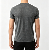 ODM Stickerei 90% Polyester 10% Spandex 180GSM Eisseide Schnelltrocknend Knitterfrei Herren T-Shirt für Unternehmen Laufsport Großhandel