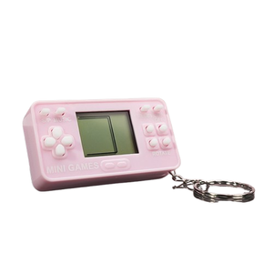 Nuevo llavero Retro Mini consola de juegos portátil con diseño de controlador Mochila portátil Clip Regalo para jugadores - Product Image 3