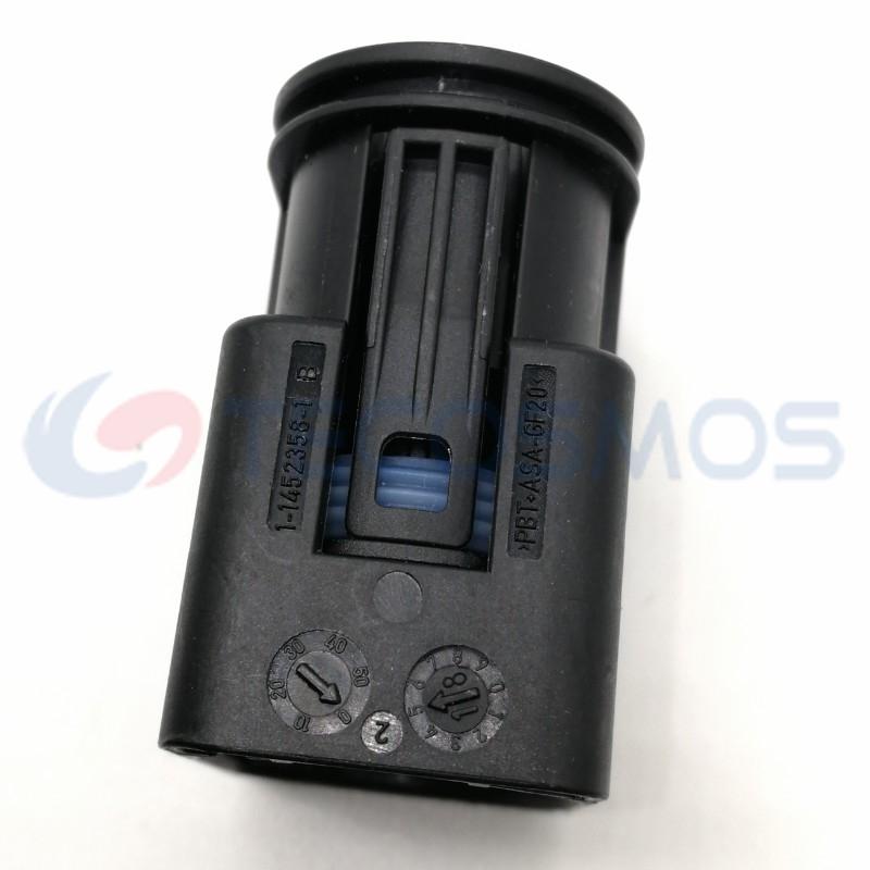 Car Connector For 4pin plug For BMW For gasoline pump assembly CT4-0119M-3