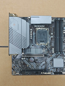 Tarjeta Madre B660M GAMING X DDR4 con Socket LGA 1700, Chipset B660, Compatible con Procesadores Intel Core I7 de 12.ª Generación 12700, 12700F, 12700K - Product Image 4