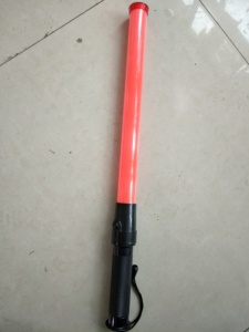 Haute luminosité LED batterie sèche avertissement bâton lumineux 52cm rouge vert alternatif Flash Signal de sécurité bâton de <span class=keywords><strong>trafic</strong></span> - Product Image 2