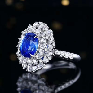 Anillo de Zafiro Azul Natural Sin Calentar de Sri Lanka, 3.55CT, Forma Ovalada, Oro Blanco de 18K, con Acentos de Diamantes, Anillo de Compromiso para Mujer - Product Image 3