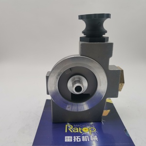 Siège de filtre à carburant R160-7 R210-7 11NA71010 11NA-71010 - Product Image 1