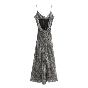Vestido largo de verano para mujer, estilo vintage, informal, tejido digital, sexy, sin espalda, de gasa, con tirantes finos, estampado animal, corte regular - Product Image 1