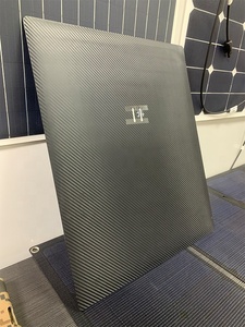 Nhà Máy bán hàng giá bán buôn Tấm pin mặt trời 30W linh hoạt 10W-100W mô hình sợi Carbon linh hoạt sạc năng lượng mặt trời cho Robot thông minh - Product Image 4