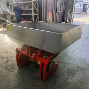 Épandeur de <span class=keywords><strong>sel</strong></span> et de sable tractable 800L en acier inoxydable avec boîte de vitesses suspendue pour engrais chimiques et pelouses - Product Image 4