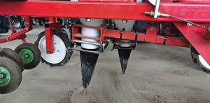 Planteuse <span class=keywords><strong>de</strong></span> légumes Machine <span class=keywords><strong>de</strong></span> repiquage <span class=keywords><strong>de</strong></span> semis automotrice Planteuse <span class=keywords><strong>de</strong></span> semis <span class=keywords><strong>de</strong></span> légumes pour patate douce tomate chili - Product Image 6