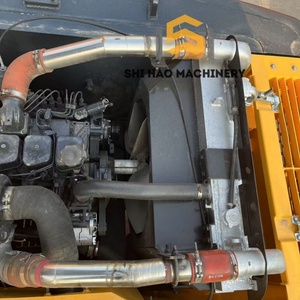 Excavadora de cadenas Hyundai 225LC-9S de 22.5 toneladas en excelentes condiciones para sitios de construcción y trabajos de infraestructura - Product Image 5