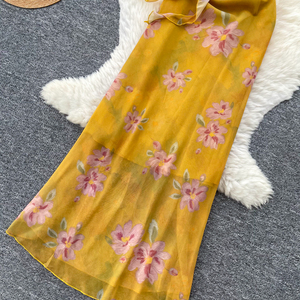 Abito Lungo Estivo Floreale da Donna con Spalline Sottili, Volant e Laccetti Frontali, Vestito Midi Fluido per Vacanze al Mare - Product Image 3
