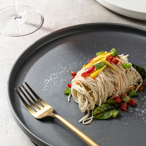 Assiettes à dîner rondes plates en porcelaine blanches, style nordique simple, pour restaurant et hôtel, <span class=keywords><strong>tendance</strong></span> contemporaine, résistantes au four, pour steak - Product Image 2