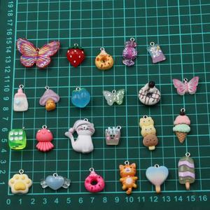 Paquete de 10 Piezas, 8 Colores Surtidos, Accesorios de Resina para Manualidades, Dijes de Animales de Dibujos Animados, Frutas, Flores y Donuts - Product Image 6