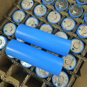 แบตเตอรี่ลิเธียมไอออนฟอสเฟต 40135 3.2V 20Ah 30Ah 15AH EV LF 20AH แบบทรงกระบอก C40 280k MB31 MB30 ชาร์จได้ สำหรับรถยนต์ไฟฟ้า - Product Image 5