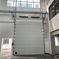 Puerta Seccional Industrial Aislada de Alta Hermeticidad y Resistente al Polvo con Borde Inferior de Goma