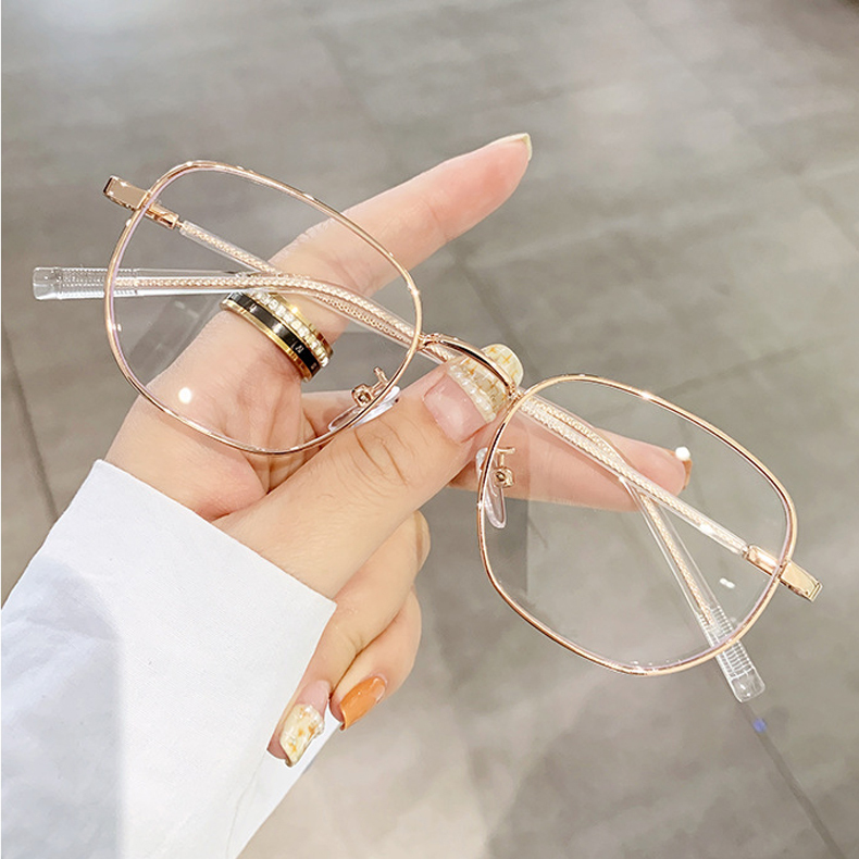 Sunway Eyewear Fashion Vintage Rectangle Anti