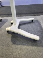 Table d'appoint mobile réglable en hauteur, bureau inclinable pour ordinateur portable avec plateau latéral supplémentaire pour chambre et canapé