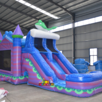 Château gonflable 8*4M, combo humide/sec avec deux toboggans et piscine à jets d'eau