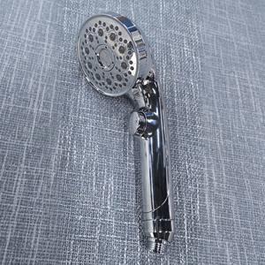 Cabezal de Ducha Purificador de Agua con Microburbujas, Redondo, Ajustable, 6 Funciones, Spray de Masaje, Burbujas de Belleza, Lluvia, Portátil - Product Image 3