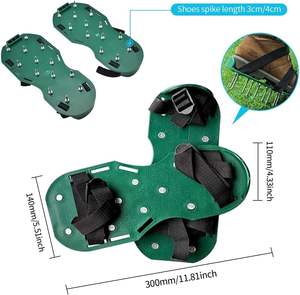 Набор базовых инструментов для нанесения самовыравнивающегося цементного покрытия на полы: для эпоксидных, бетонных и терраццо покрытий, с шипованным валиком, шипованными накладками и кельей - Product Image 3