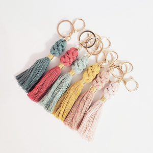 Nouveau <span class=keywords><strong>porte</strong></span>-clés Boho personnalisé en macramé <span class=keywords><strong>porte</strong></span>-clés mignon personnalisé tissé avec style - Product Image 3