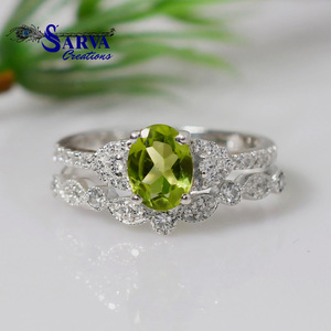 แหวนสีเขียวออกแบบได้ตามต้องการใหม่แหวนเงินแท้925เงินแท้แหวนปรับแต่งเครื่องประดับผู้ผลิต sarva jaipur สร้าง - Product Image 1