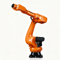 Robot Industrial KUKA KR 70 R2100 de 6 Ejes, Carga Útil Media-Pesada de 70 kg, Alcance de 2101 mm, para Soldadura Híbrida de Arco Láser de Alta Resistencia