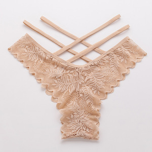 Tanga de Encaje Elástico sin Alas con Diseño Clásico de Mariposa y Tirantes Cruzados de Cintura Baja para Mujer - Product Image 6