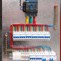 Kotak Distribusi 3 Fasa 380V MCB MCCB IP65 Berbahan Logam Merk PINDE 250A 50/60Hz Tembaga Berlapis Timah Konduktivitas Tinggi untuk