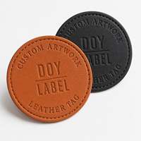 Écussons en cuir véritable personnalisés avec logo en relief à coudre sur les chapeaux, étiquettes pour vêtements