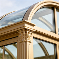 Moderna y Lujosa Terraza Acristalada de Aleación de Aluminio con Techo Triangular, Vidrio Aislante y Puerta Doble Abatible para Exteriores de Villas