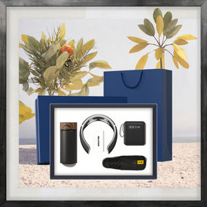 ชุดของขวัญพัดลมพับได้สำหรับแขกของชำร่วยงานแต่งฤดูร้อนพิเศษ - Product Image 2