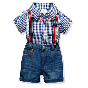 Ensembles de vêtements pour bébés garçons : Costumes en jean avec bretelles et chemise en denim – Fabriqués en Chine - Product Image 1