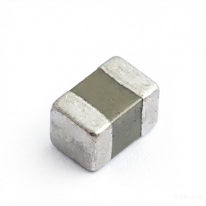 Condensador Cerámico CGA0805X5R226M350MT, Tamaño 0805, Dieléctrico X5R, 22nF 226M 35V, Tolerancia ±20%, Montaje Superficial - Product Image 1