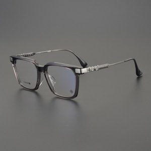 Conception de niche haut de gamme cadre en titane pur <span class=keywords><strong>lunettes</strong></span> pour femmes rétro grand cadre carré <span class=keywords><strong>visage</strong></span> d'affichage <span class=keywords><strong>petit</strong></span> cadre optique pour hommes - Product Image 1