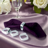 Accessoires de table à manger personnalisés Décoration de fête de mariage Anneaux de serviette plaqués argent de luxe Lot de 4