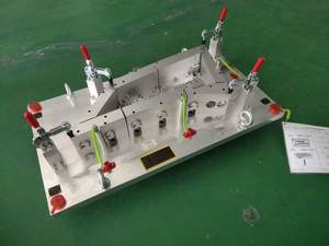 Jig d'inspection de mesure précis personnalisé pour les pièces de tôlerie automobile, l'usinage CNC, le <span class=keywords><strong>service</strong></span> d'usinage par électroérosion à fil - Product Image 4