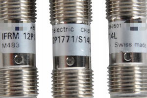 可编程控制器IFRM 12P1771S14L电感接近传感器编程控制器 - Product Image 3