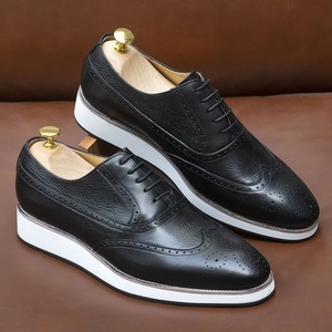 Chaussures classiques Brokstone en cuir véritable gravé pour hommes, à enfiler, bout rond, semelle épaisse, hiver - Product Image 3