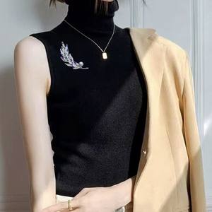 Broche de poitrine de luxe haut de gamme pour femme, nouveau design en cristal en forme d'épi de blé, accessoires élégants pour costume - Product Image 4