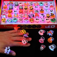 Cincin Halloween Bercahaya, Lampu Jari Berkedip, Gelang Kalung Anak LED Kepala Labu Hantu Natal