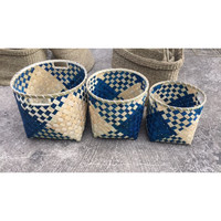 VAS-VIET ANH SEDGE Cesta de Almacenamiento Rústica de Fibra de Palma con Patrones Teñidos, Solución de Organización para el Hogar en Vietnam, Modelo VAS-BASKET