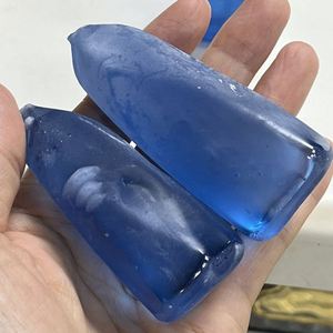 Dong Shi Gemstone Gems Matériau brut #104 Aigue-marine légère Spinelle synthétique Pierre brute - Product Image 3