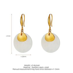 Pendientes de Moda para Mujer, Clásicos, de Acero Inoxidable, Resistentes al Agua, Chapados en Oro de 14k y 18k, con Diseño de Concha - Product Image 6