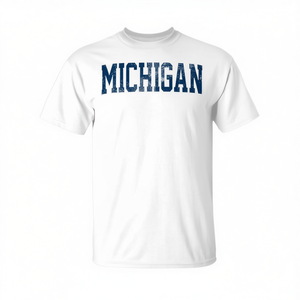 Camiseta de Michigan Blanca, Azul y Dorado, Estilo Retro Vintage - Product Image 2