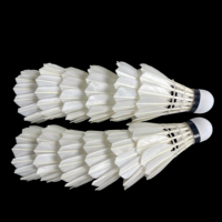 Volant de badminton professionnel LS300 en plumes de canard, construction super durable, trajectoire de vol droite, design soigné
