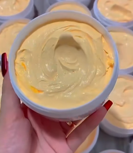 Creme Facial Nutritivo e Clareador OEM/ODM para Cuidados com a Pele, Reparação e Beleza com Pérolas - Product Image 1