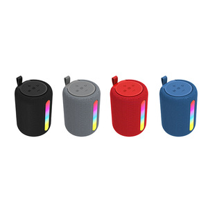 Chất Lượng Cao Xách Tay RGB LED Mini Loa Siêu Trầm Không Dây Pin-Powered Ngoài Trời Sử Dụng Loa Sản Xuất Tại Trung Quốc Tủ Nhựa - Product Image 5