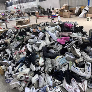 รองเท้าผ้าตาข่ายระบายอากาศคุณภาพสูงแบบสวม ไม่ลื่น สวมใส่สบายสำหรับผู้ชาย เหมาะสำหรับกิจกรรมกลางแจ้ง รับผลิตตามสั่งขายส่ง - Product Image 4